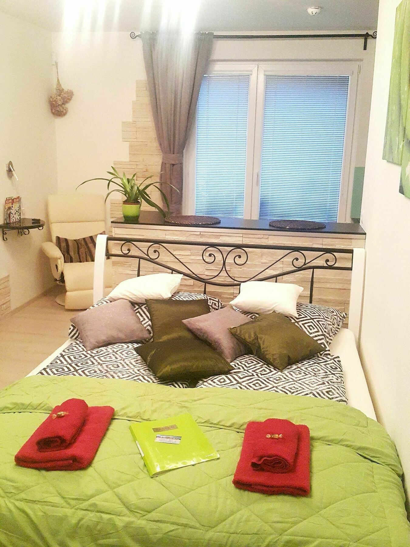 Bastien Studio Near Airport Praga Zewnętrze zdjęcie