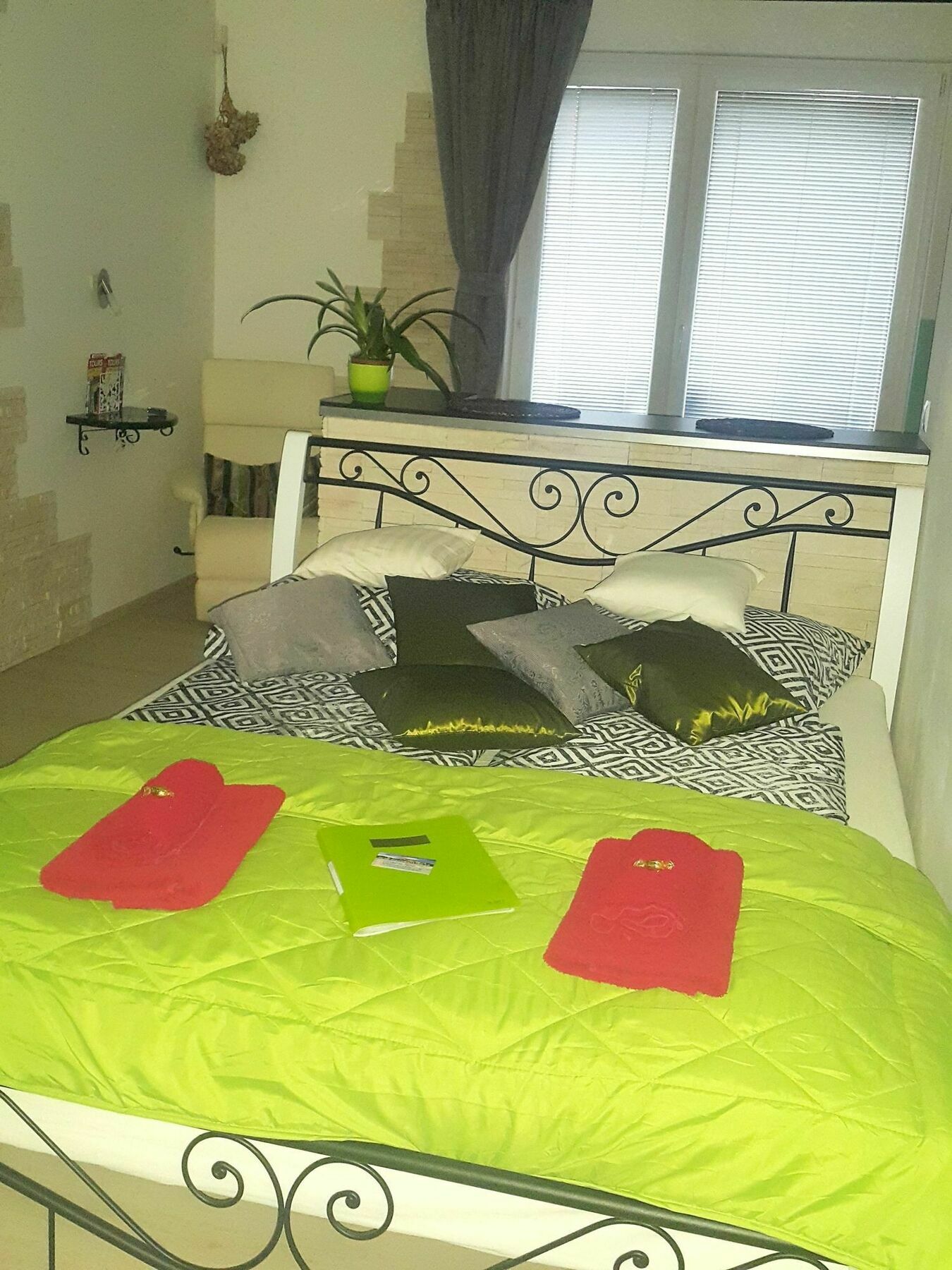 Bastien Studio Near Airport Praga Zewnętrze zdjęcie