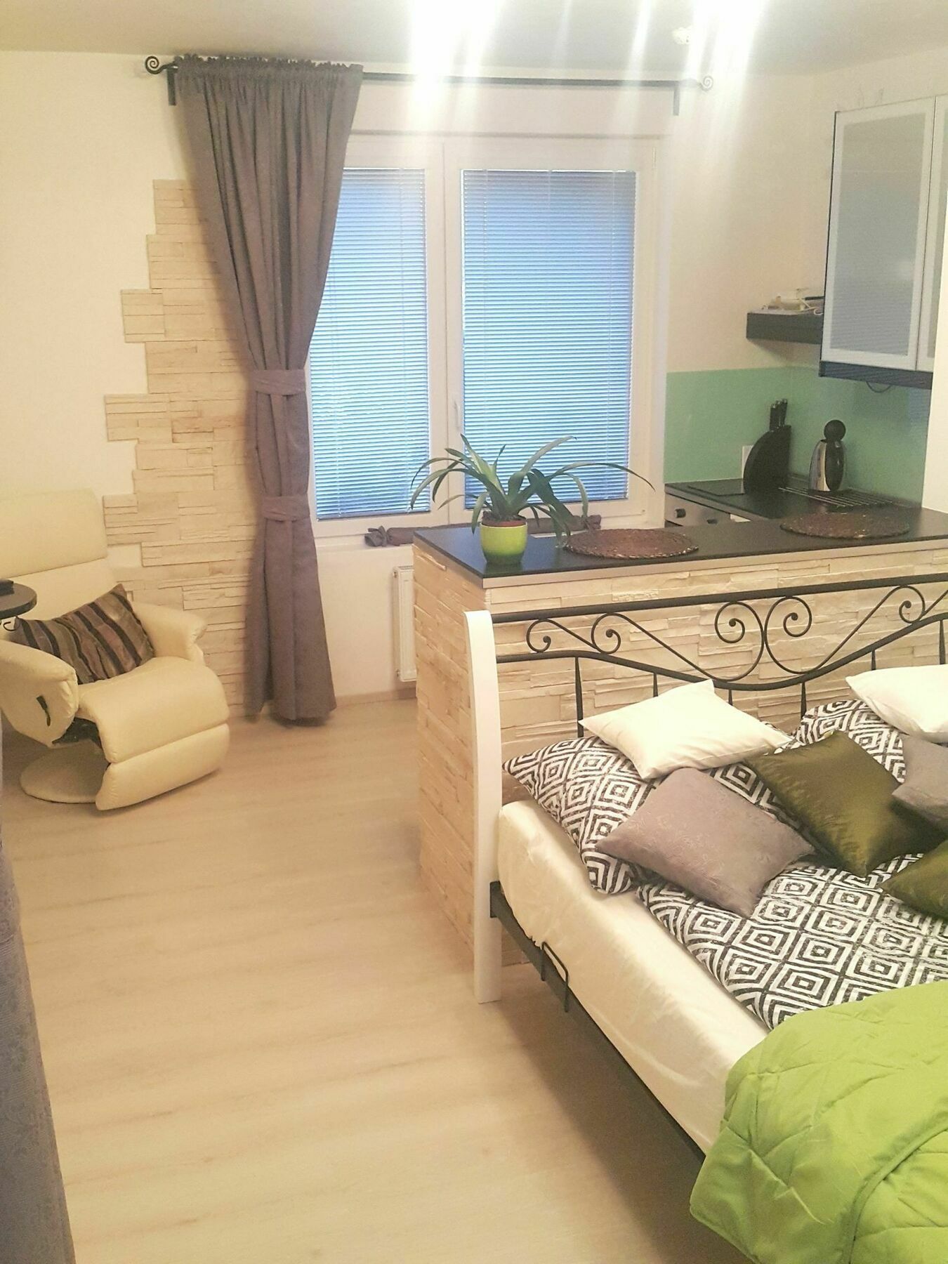 Bastien Studio Near Airport Praga Zewnętrze zdjęcie