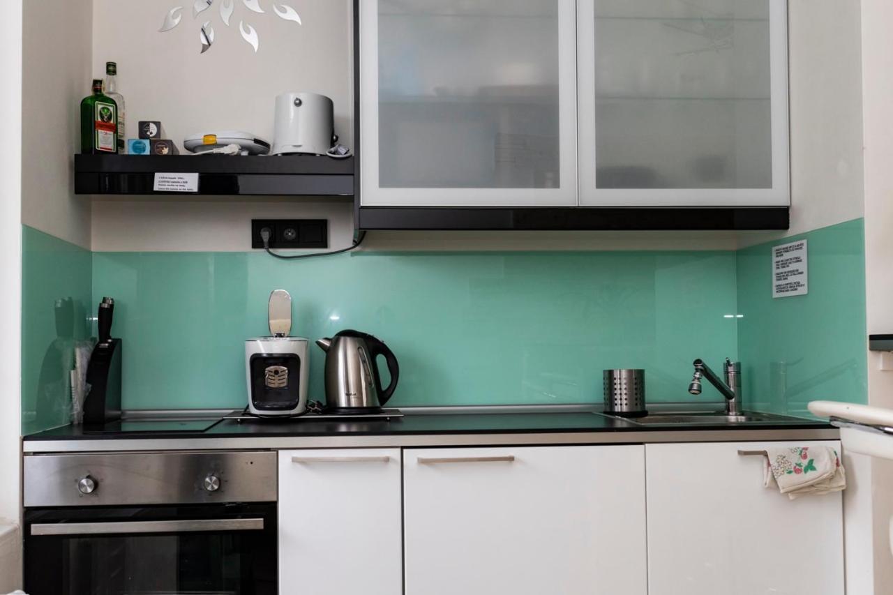 Bastien Studio Near Airport Praga Zewnętrze zdjęcie