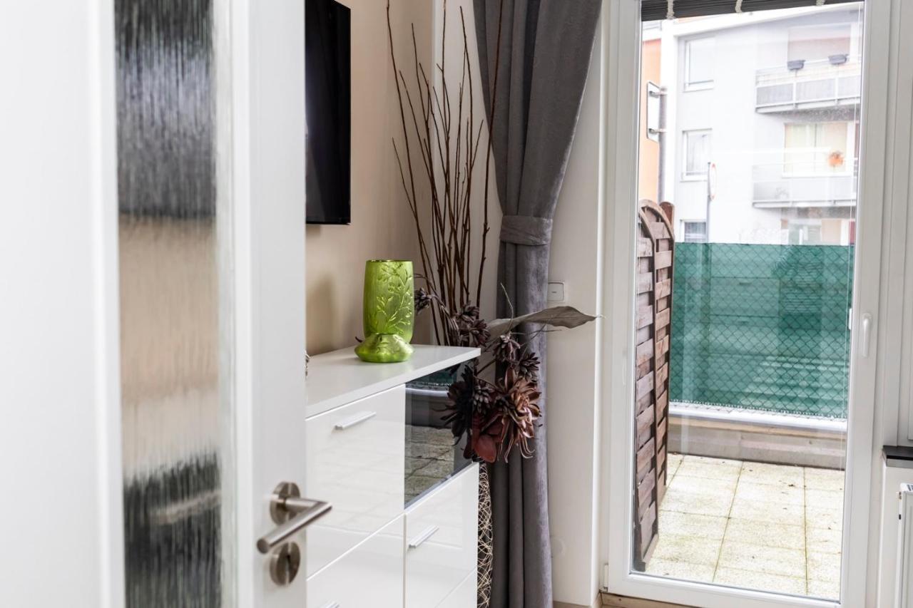 Bastien Studio Near Airport Praga Zewnętrze zdjęcie